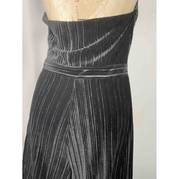 Mango Wide-Legged Black Velvet Jumpsuit - Picture 3 of 3